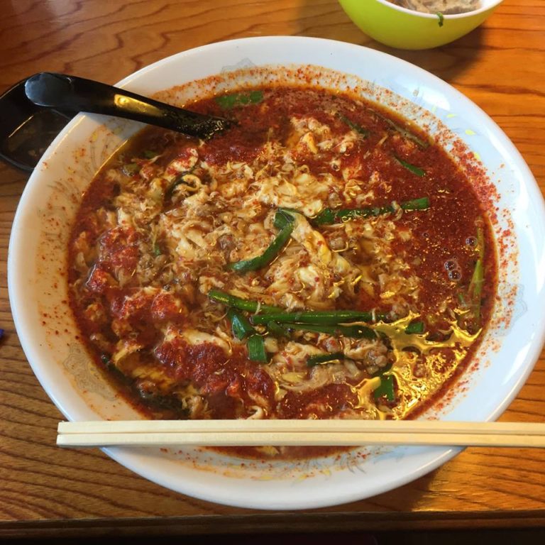 辛麺屋　都（みやこ/宮崎県日向市都町１３−１１）