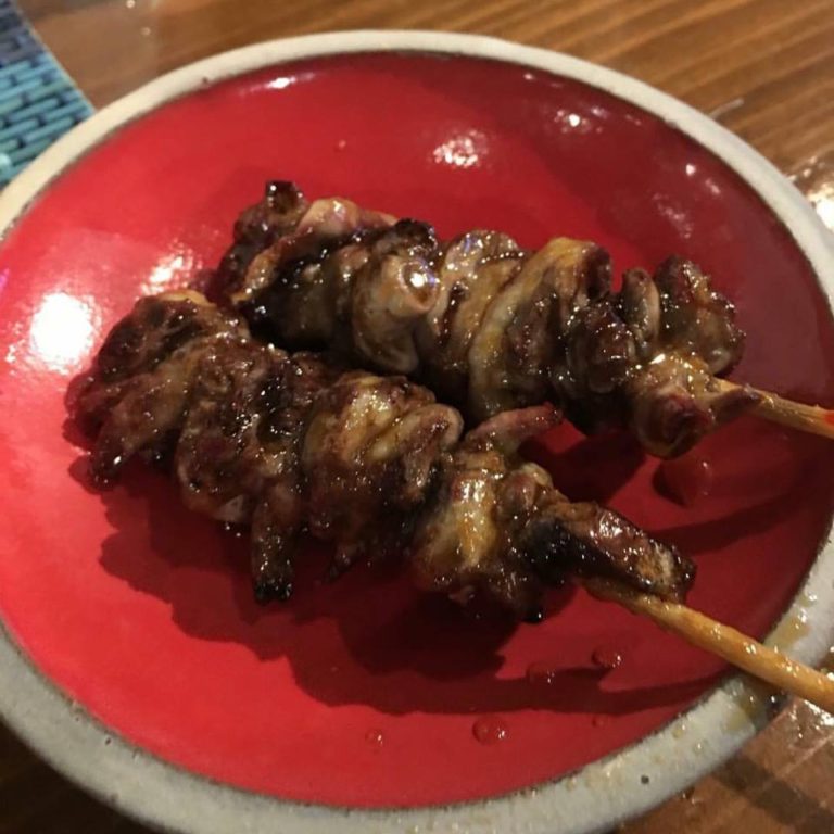 鶏屋 圓 まろ（宮崎県日向市都町４-１亀ビル１階）