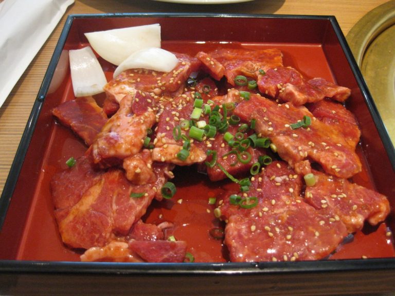夾竹園日向店（宮崎県日向市亀崎１丁目１７/焼肉店）