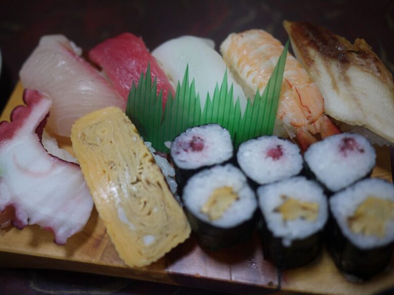 太郎寿し（宮崎県日向市大字日知屋１４００－７７）