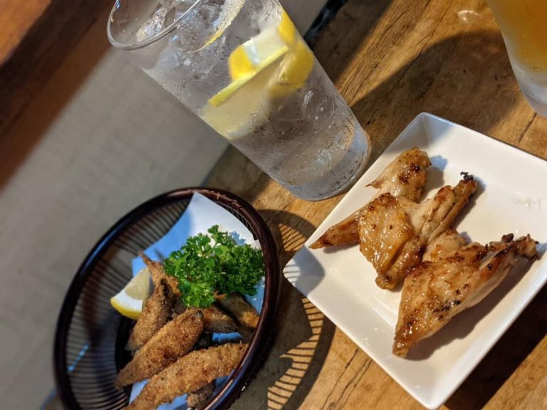 とり美（宮崎県日向市上町５−７）