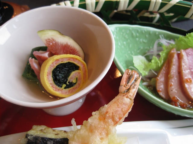 旬菜花音（かのん/宮崎県日向市新生町１丁目９９/ディナー/ランチ）