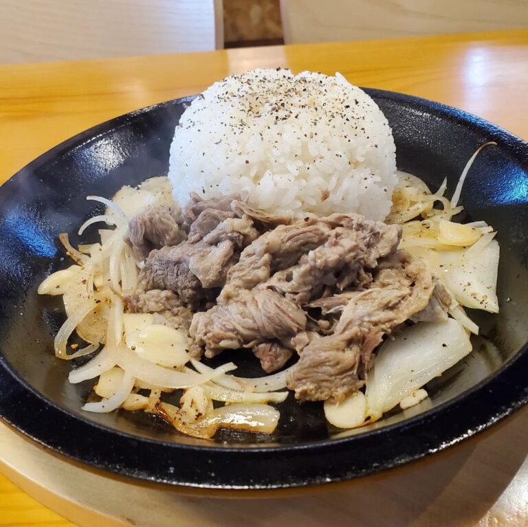 【閉店】鉄板料理 さとう キャビア王国店（宮崎県日向市亀崎東５丁目6番）